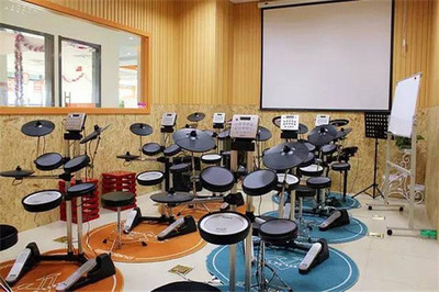 罗兰音乐学校乐器培训怎么样？深度解析其教学特色与优势
